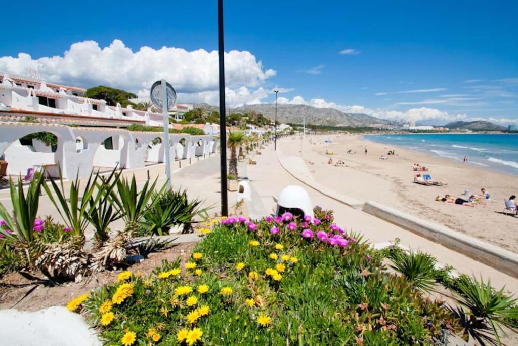 Fisherman'S House, 1St Line Of Sea Tarragona Exterior photo